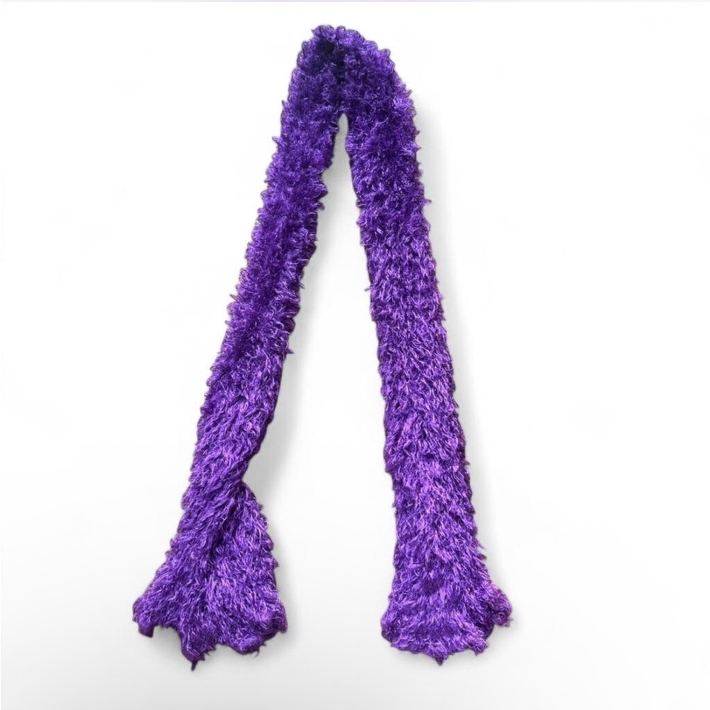 Y2K purple fuzzy scarf